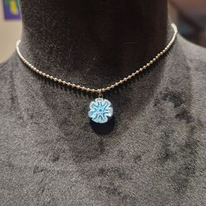 Silver and blue necklace 14 inches